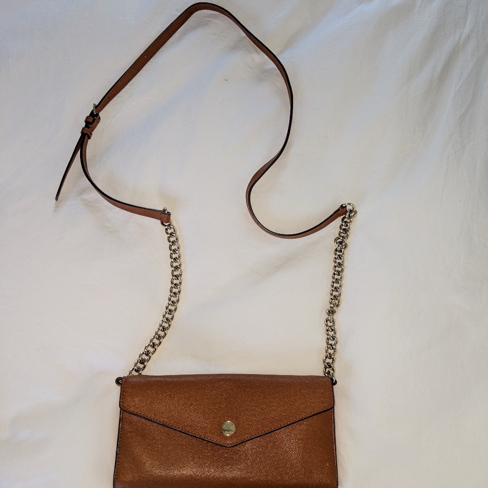 Michael Kors Saffiano Tan Wallet on Chain